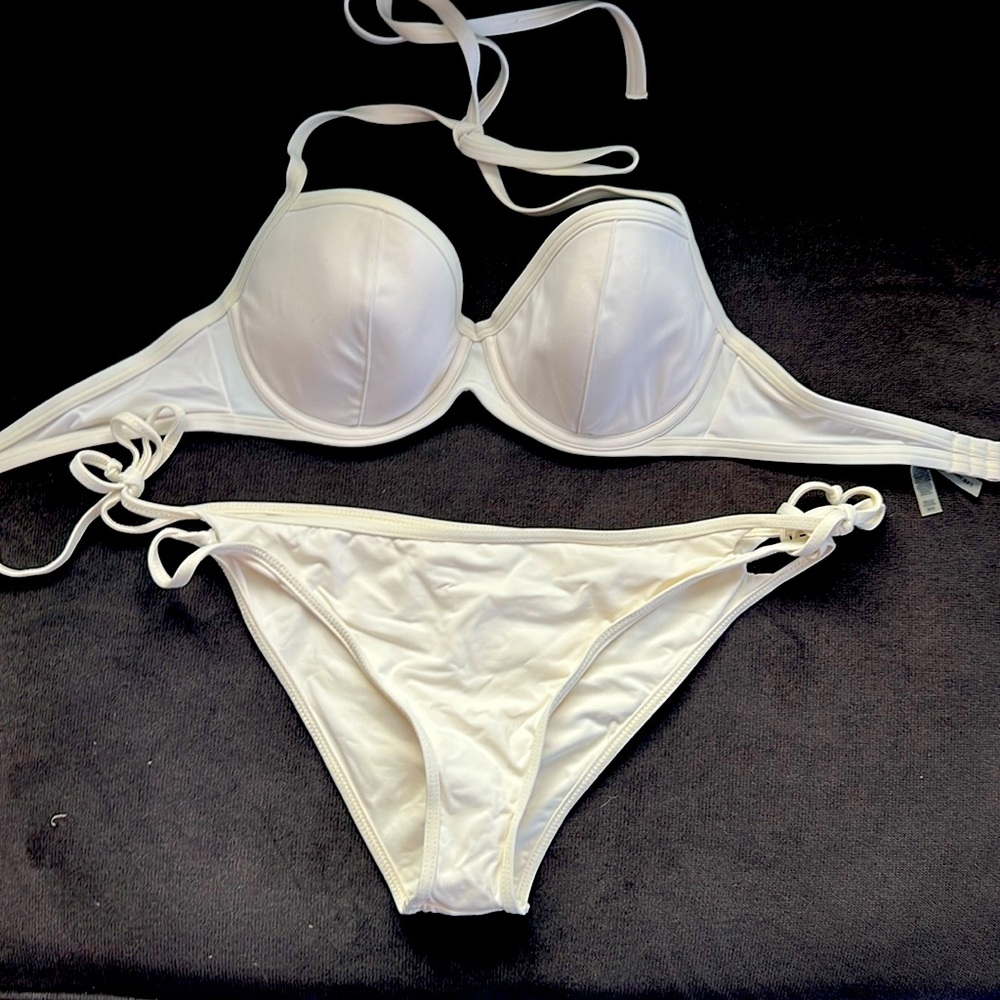 Swimming white